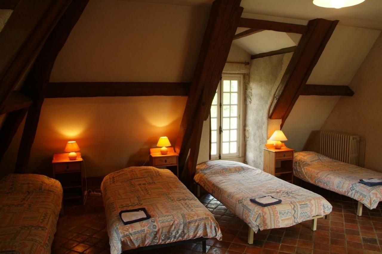 Chateau De Montrame Soisy-Bouy Ruang foto
