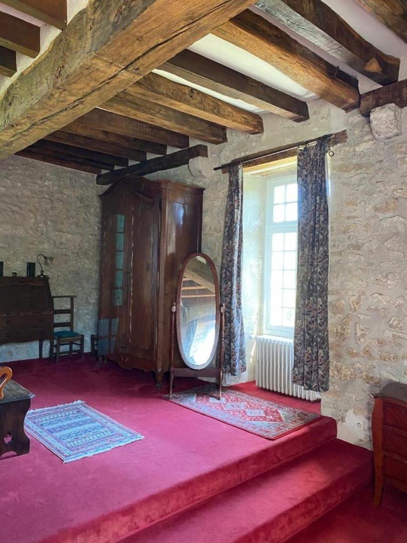 Chateau De Montrame Soisy-Bouy Ruang foto