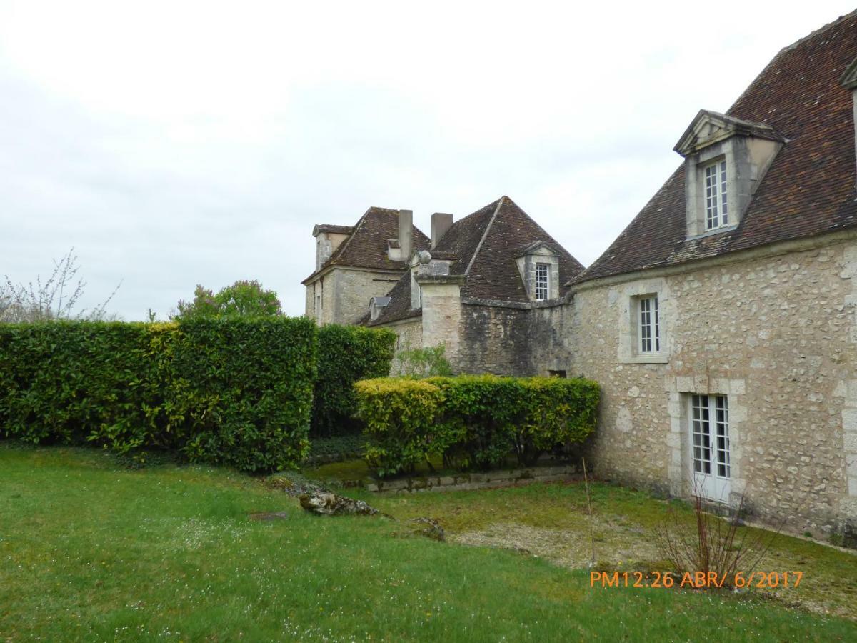Chateau De Montrame Soisy-Bouy Bagian luar foto