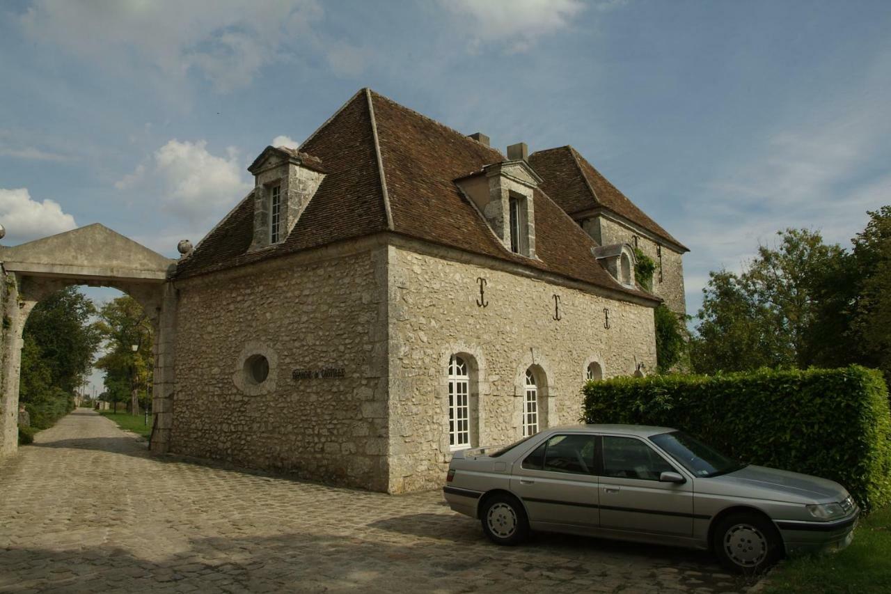Chateau De Montrame Soisy-Bouy Bagian luar foto